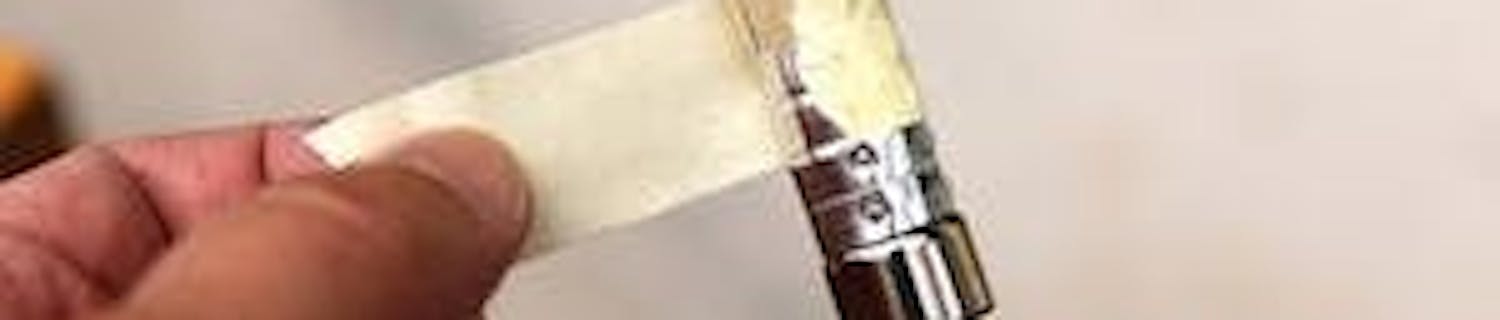 Hvordan maler jeg sprosser uten å få maling på ruten? Hvordan maler jeg sprosser uten å få maling på ruten?